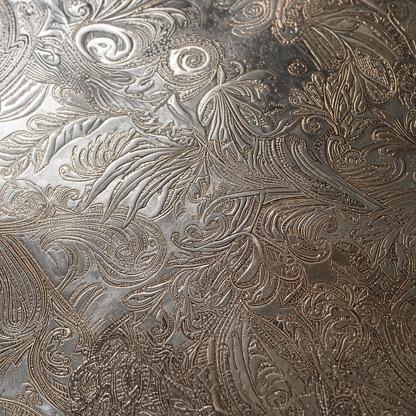 Memahami Teknik Engraving dan Peranannya dalam Dunia Seni